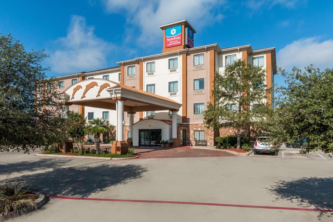 Surestay Plus Hotel By Best Western Near Seaworld San Antonio Exterior foto
