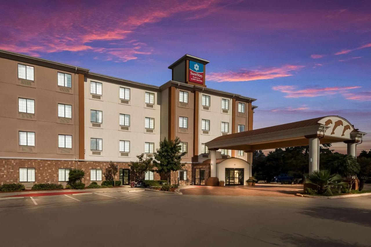 Surestay Plus Hotel By Best Western Near Seaworld San Antonio Exterior foto