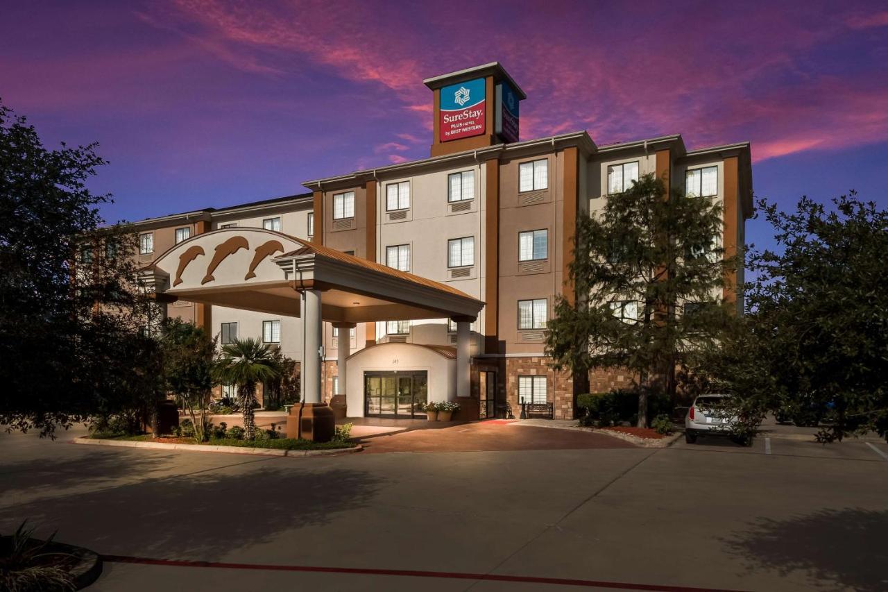 Surestay Plus Hotel By Best Western Near Seaworld San Antonio Exterior foto