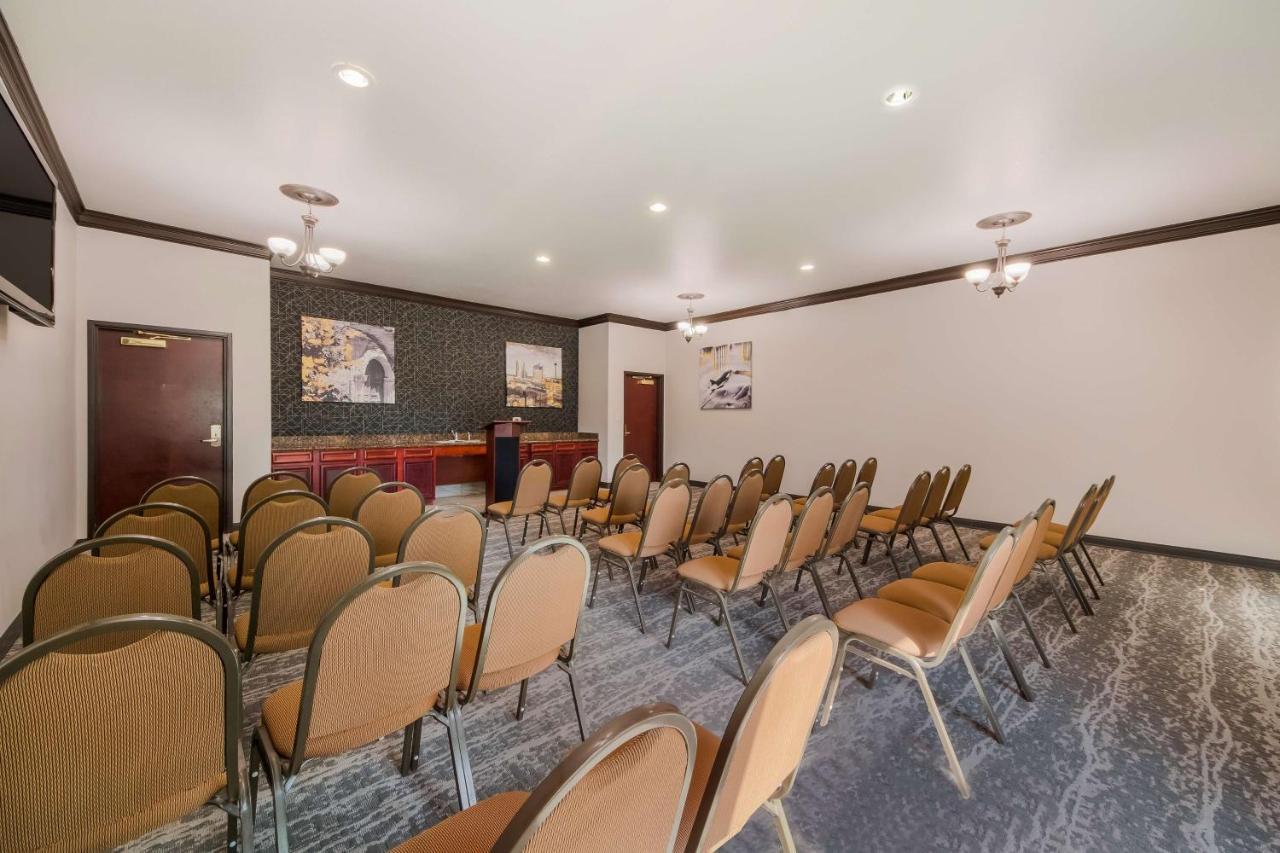 Surestay Plus Hotel By Best Western Near Seaworld San Antonio Exterior foto