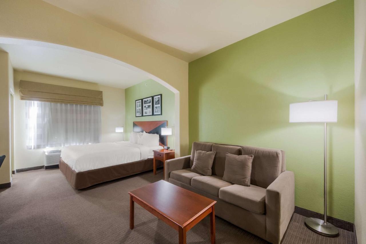 Surestay Plus Hotel By Best Western Near Seaworld San Antonio Exterior foto