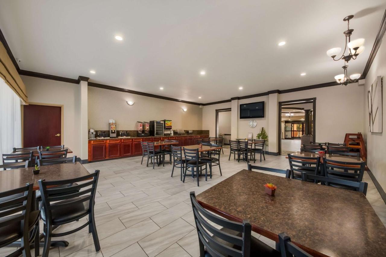 Surestay Plus Hotel By Best Western Near Seaworld San Antonio Exterior foto