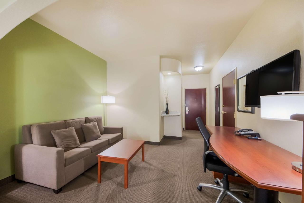 Surestay Plus Hotel By Best Western Near Seaworld San Antonio Exterior foto