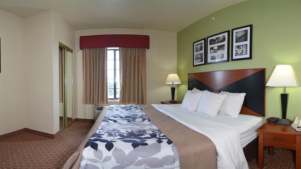 Surestay Plus Hotel By Best Western Near Seaworld San Antonio Exterior foto